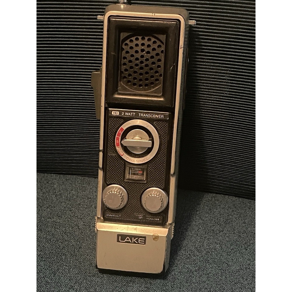 Lake. Comunitarios Vintage Transceiver  Untested